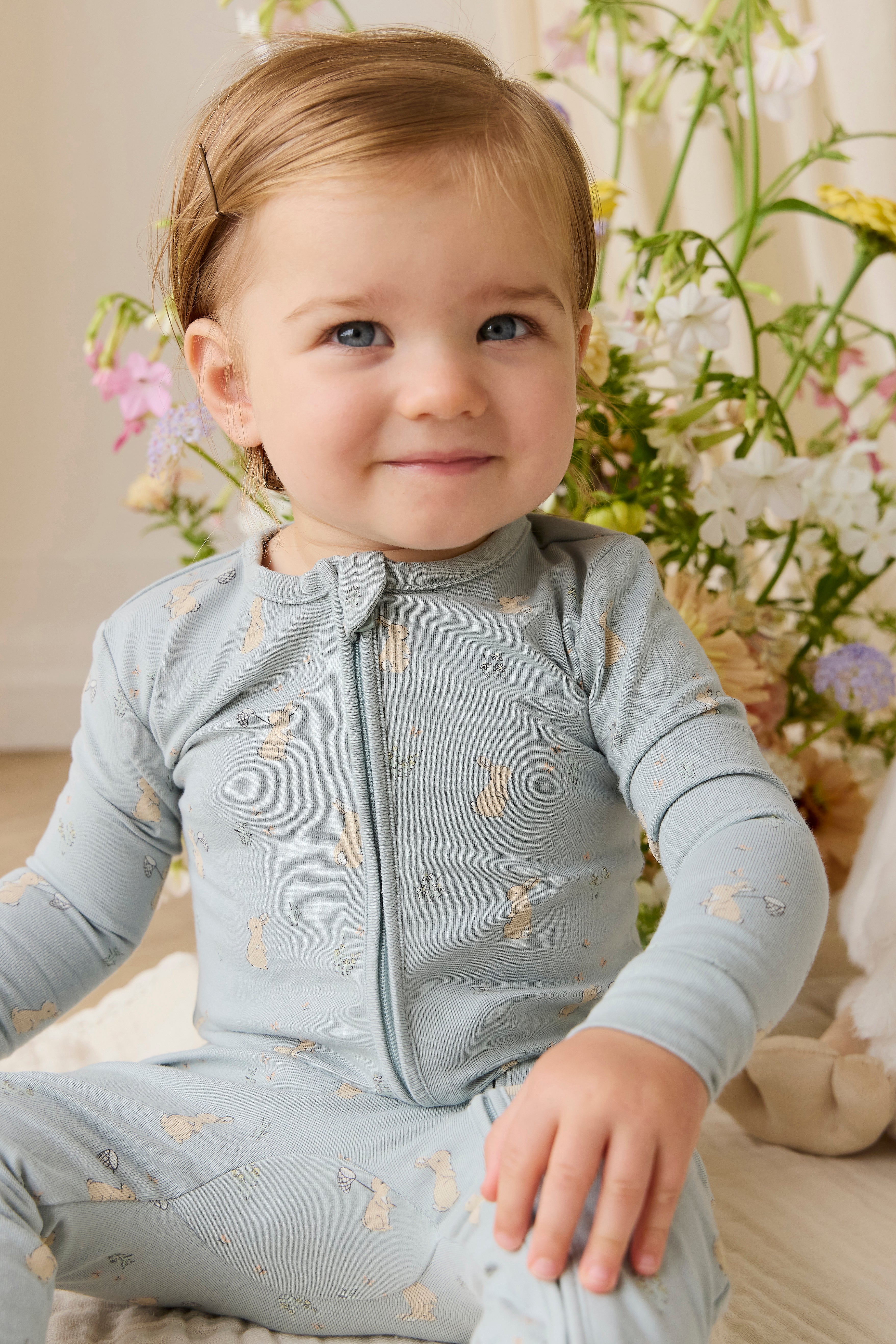 Combinaison Une-pièce en coton biologique et élasthanne à imprimé Lapin Bleu Fantaisiste avec fermeture Éclair intégrale sur le devant pour Bébé au quotidien (0-3 ans)