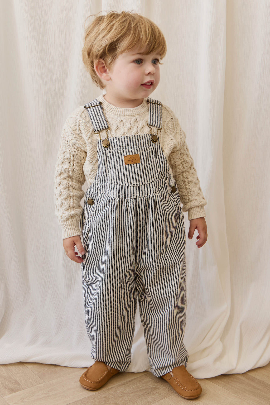 Salopette rayée bleu marine et nuage en coton-élasthanne avec accessoires sans nickel et bretelles réglables pour garçons et filles (6 mois-8 ans)