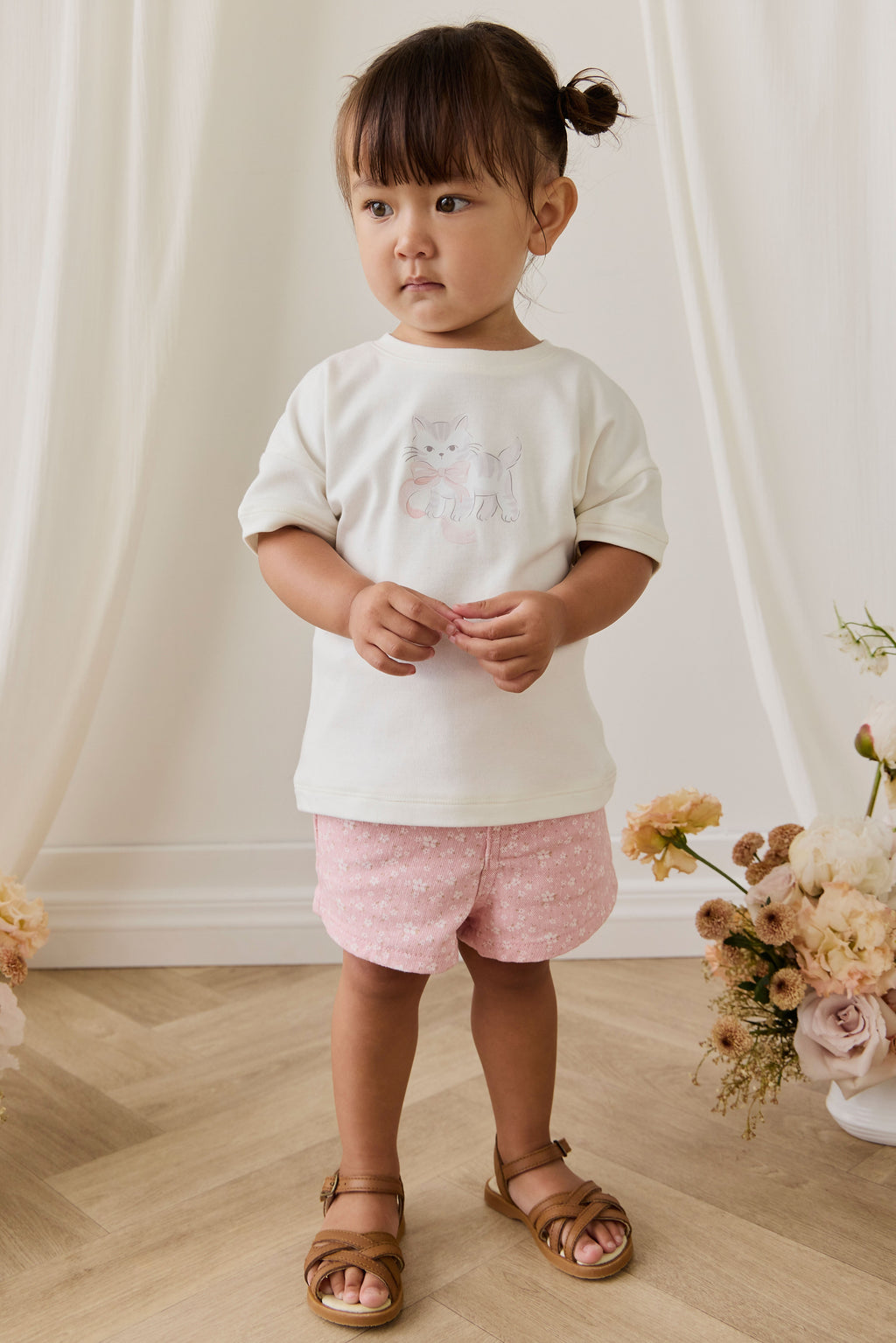 Short en velours côtelé brodé, décontracté, rose poudré, en coton-élasthanne avec passants de ceinture et poches avant pour filles Printemps-Été (6M–10A)