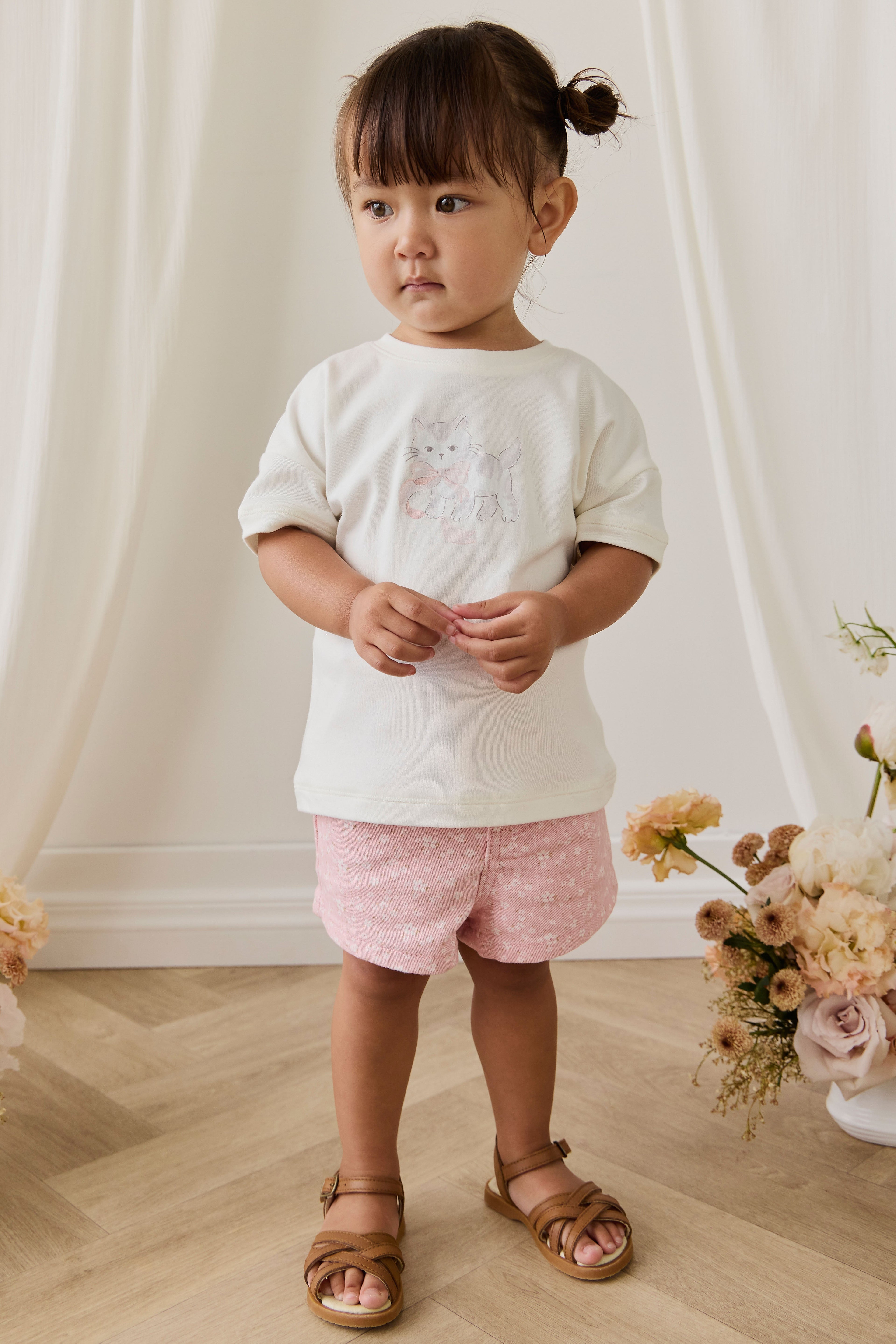 Short en velours côtelé brodé, décontracté, rose poudré, en coton-élasthanne avec passants de ceinture et poches avant pour filles Printemps-Été (6M–10A)