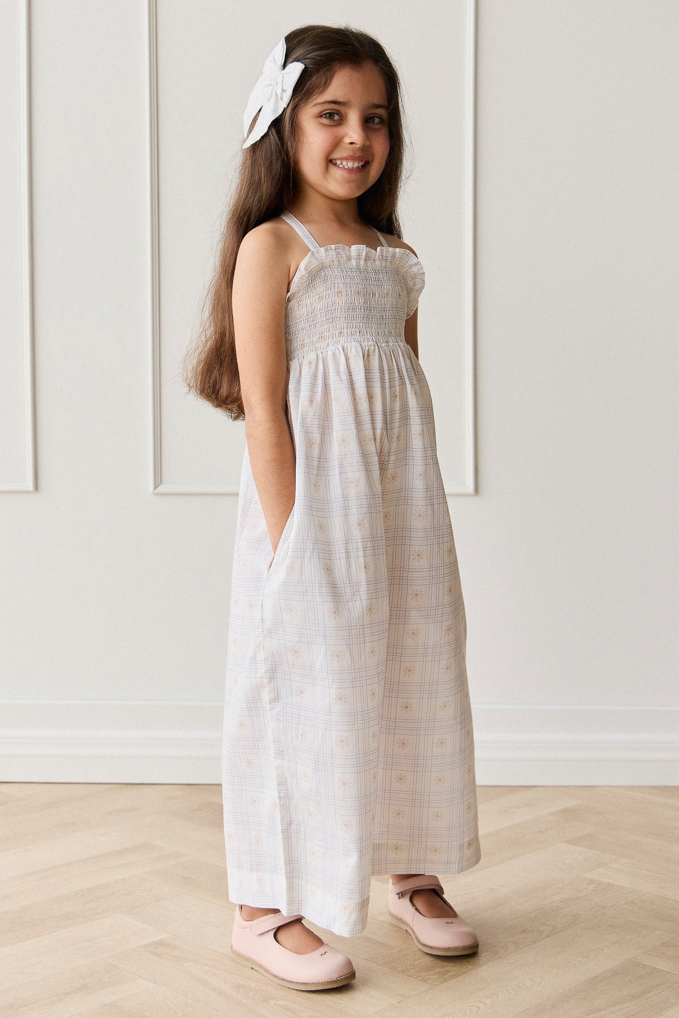 Combinaison une pièce en coton biologique et élasthanne, unie et neutre, confortable et résistante pour le quotidien de bébé et enfant (6 mois - 10 ans)