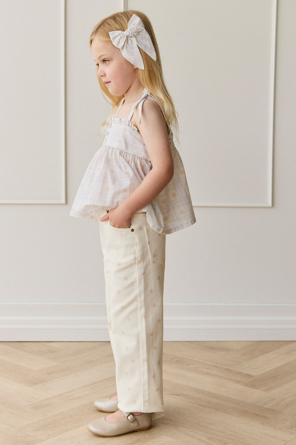 Pantalon en coton-élasthanne uni avec garnitures sans nickel pour filles, pour usage quotidien et décontracté (6 mois–10 ans)