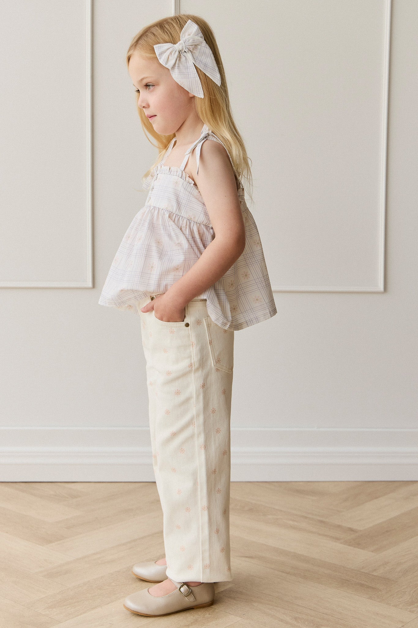 Pantalon en coton-élasthanne uni avec garnitures sans nickel pour filles, pour usage quotidien et décontracté (6 mois–10 ans)