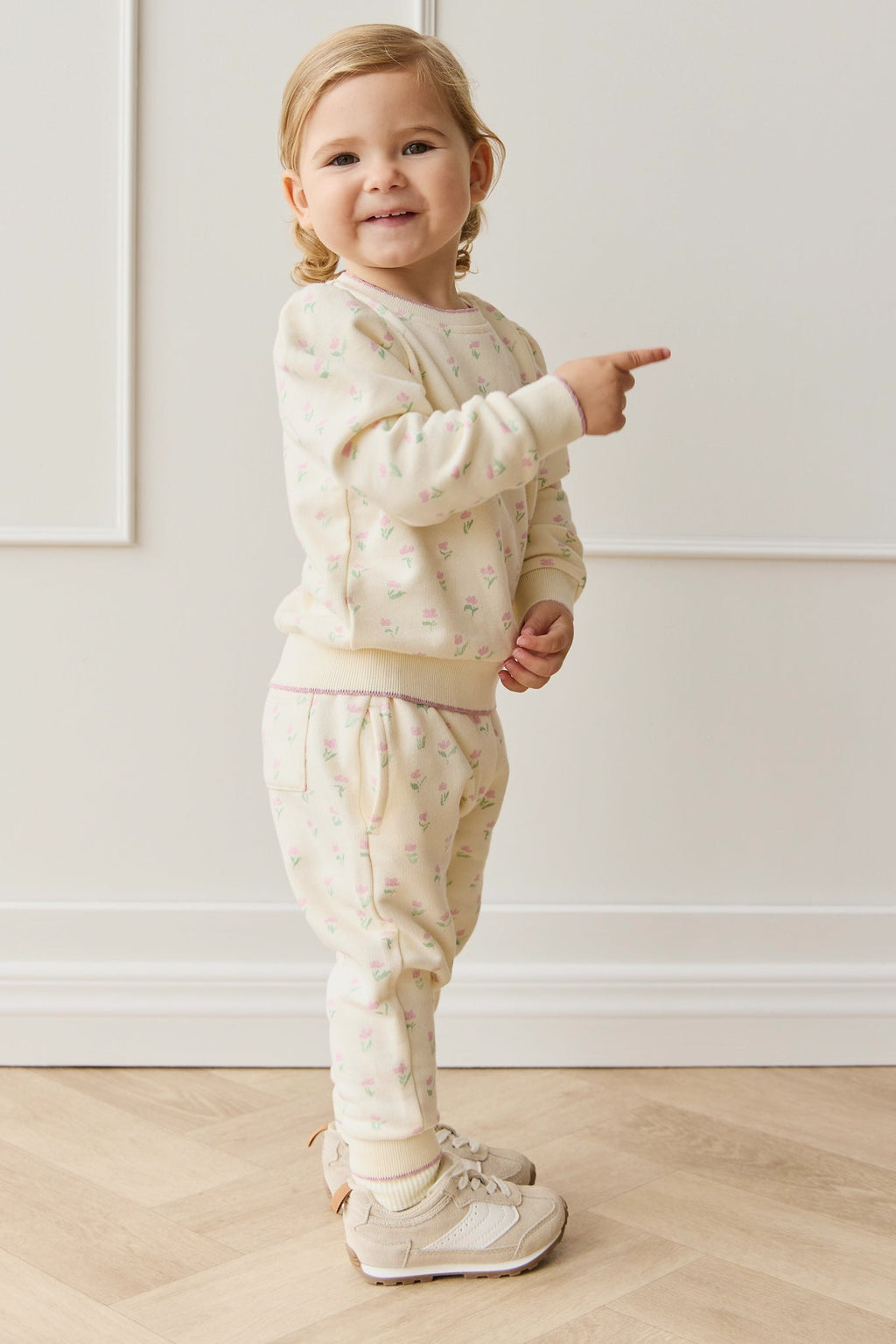 Pantalon de survêtement sport rose uni en coton bio-élasthanne avec taille élastique, coupe confortable pour bébés et enfants (6 mois – 10 ans)