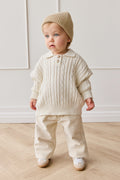 Pantalon Romeo décontracté en coton et élasthanne couleur avoine, confortable et respirant pour le quotidien des bébés et filles (6 mois à 8 ans)