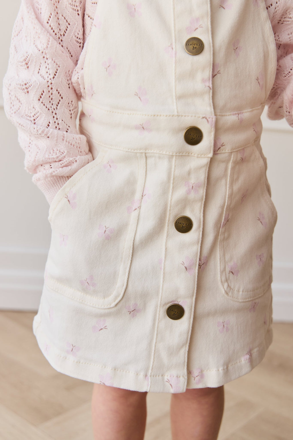 Robe salopette en coton et élasthanne couleur parchemin vintage, avec bretelles réglables et silhouette décontractée pour filles (6 mois-8 ans)