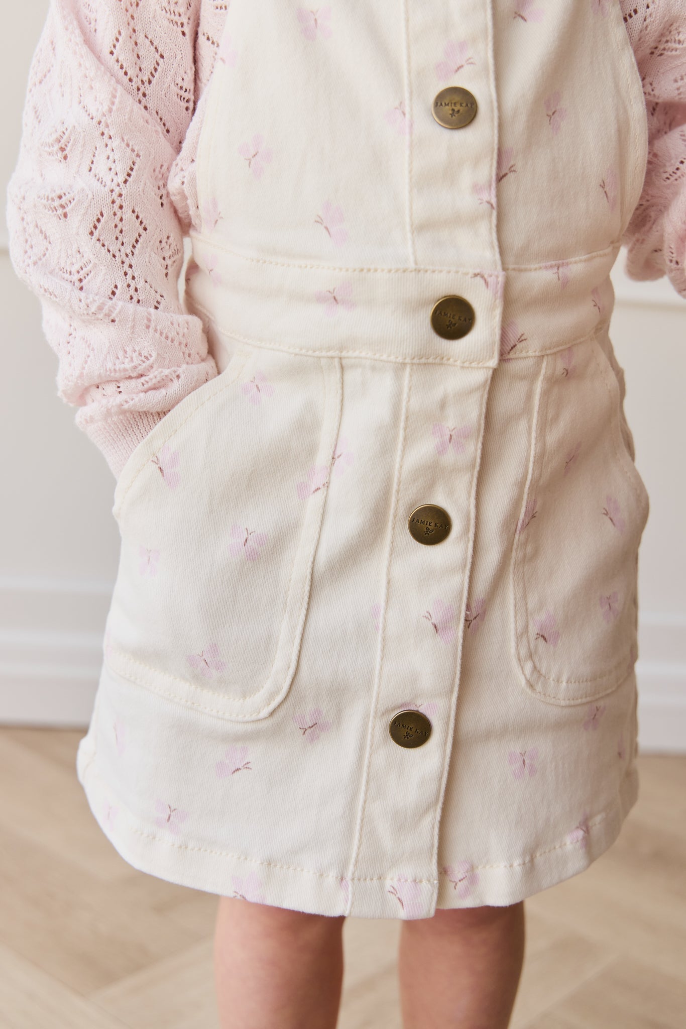 Robe salopette en coton et élasthanne couleur parchemin vintage, avec bretelles réglables et silhouette décontractée pour filles (6 mois-8 ans)